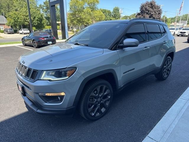 Photo of 2019 Silver Jeep Compass