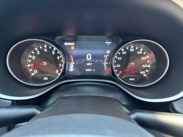 Photo of 2019 Silver Jeep Compass