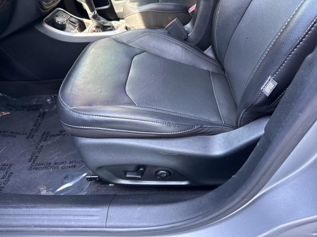 Photo of 2019 Silver Jeep Compass
