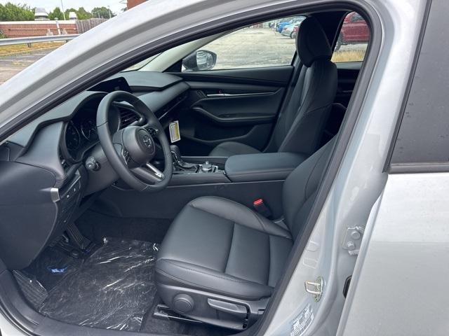 Photo of 2025 Ceramic Metallic Mazda Mazda3