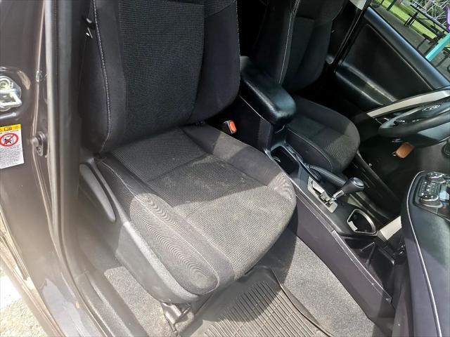 Photo of 2017 Black Toyota RAV4