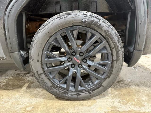 Photo of 2022 Ebony Twilight Metallic GMC Sierra 1500 Limited