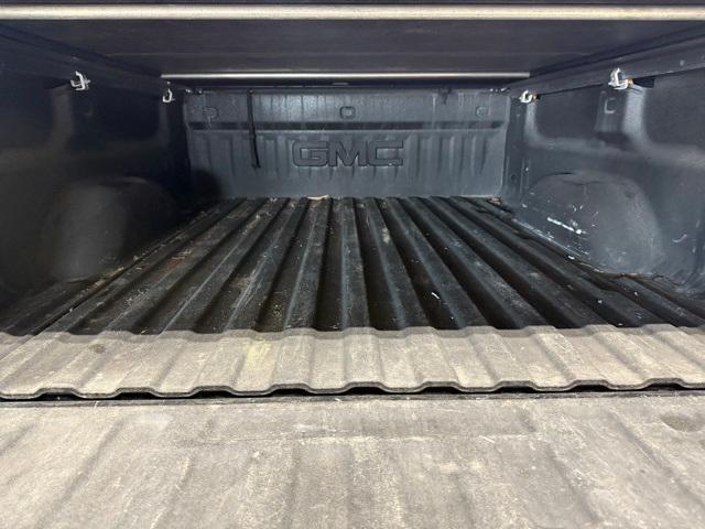 Photo of 2016 Onyx Black GMC Sierra 1500
