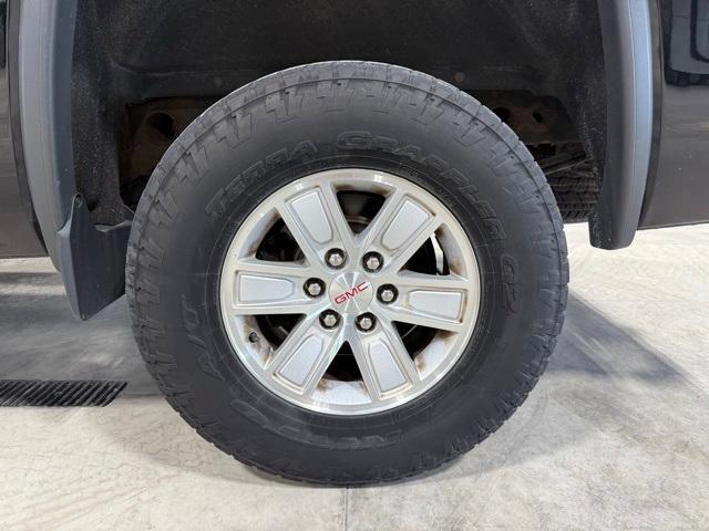 Photo of 2016 Onyx Black GMC Sierra 1500
