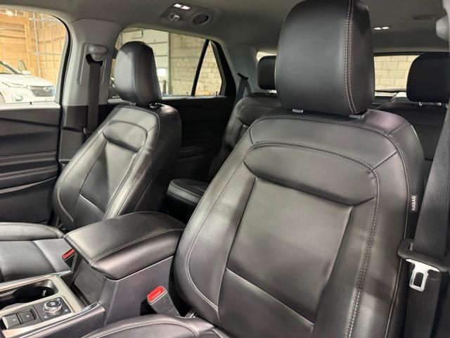 Photo of 2021 Blue Metallic Ford Explorer