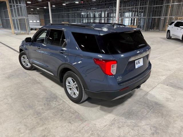 Photo of 2021 Blue Metallic Ford Explorer