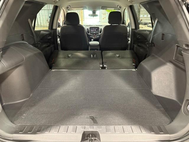 Photo of 2022 Mosaic Black Metallic Chevrolet Equinox