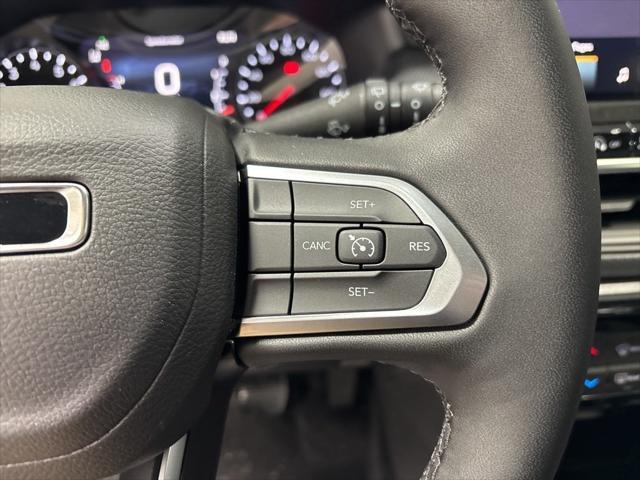Photo of 2025 Diamond Black Jeep Compass