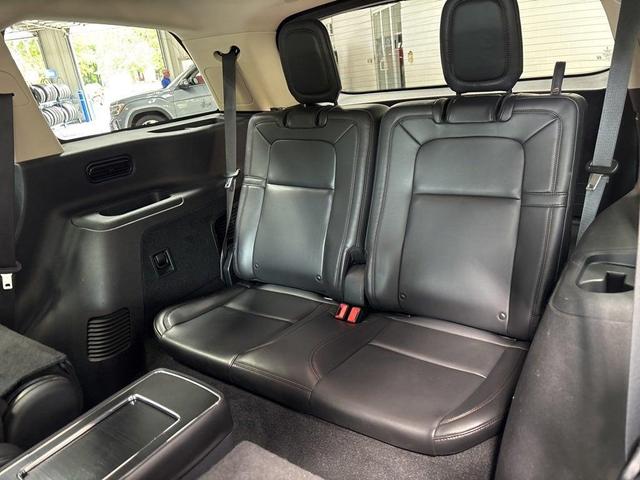 Photo of 2020 Silver Lincoln Aviator