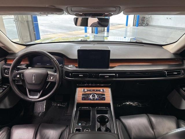 Photo of 2020 Silver Lincoln Aviator