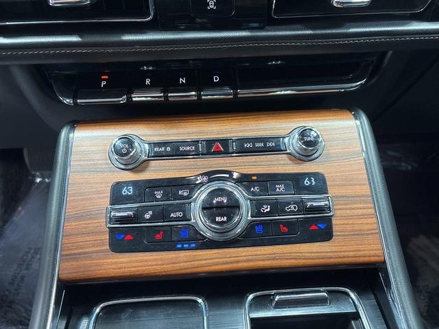 Photo of 2020 Silver Lincoln Aviator