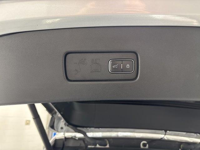 Photo of 2020 Silver Lincoln Aviator