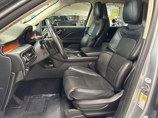 Photo of 2020 Silver Lincoln Aviator