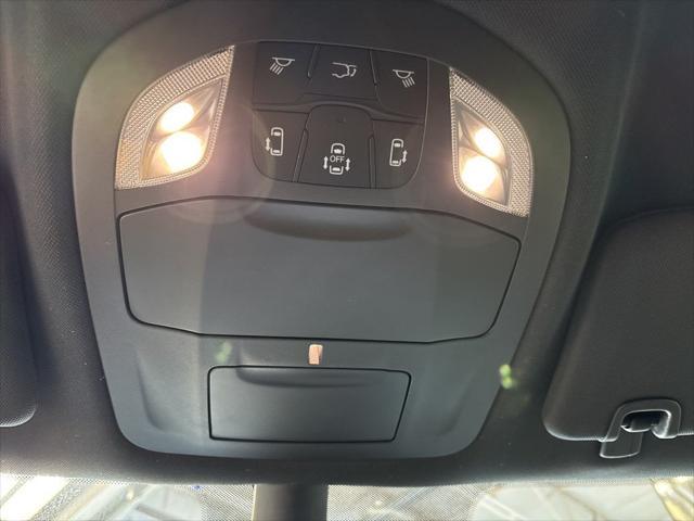 Photo of 2025 Red Hot Pearlcoat Chrysler Pacifica
