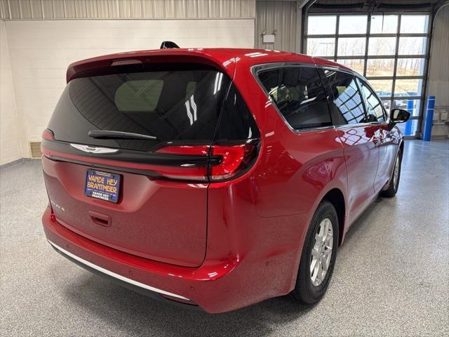 Photo of 2025 Red Hot Pearlcoat Chrysler Pacifica