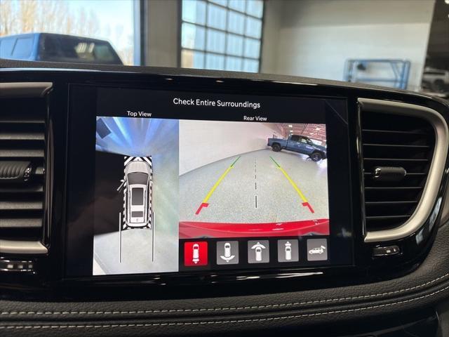 Photo of 2025 Red Hot Pearlcoat Chrysler Pacifica