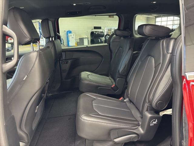 Photo of 2025 Red Hot Pearlcoat Chrysler Pacifica