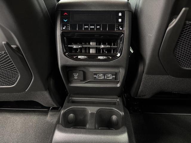 Photo of 2024 Midnight Sky Jeep Grand Cherokee L