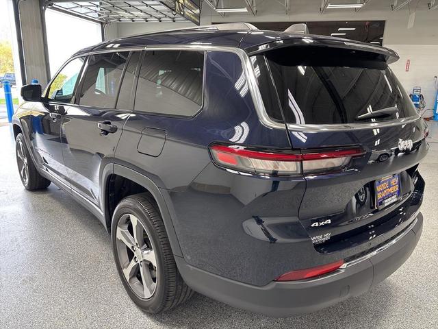 Photo of 2024 Midnight Sky Jeep Grand Cherokee L