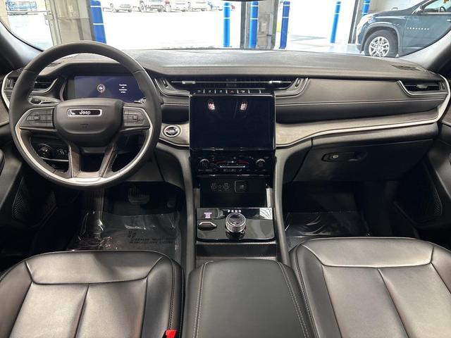 Photo of 2024 Midnight Sky Jeep Grand Cherokee L