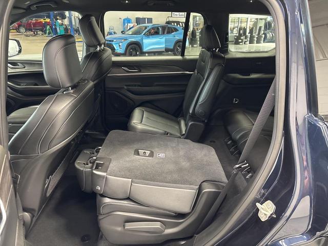 Photo of 2024 Midnight Sky Jeep Grand Cherokee L