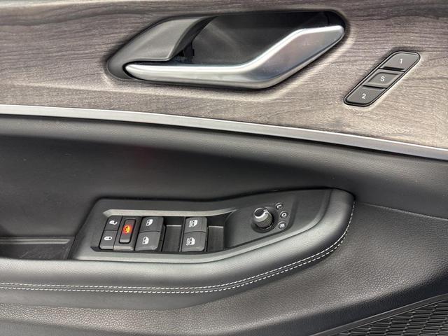 Photo of 2024 Midnight Sky Jeep Grand Cherokee L