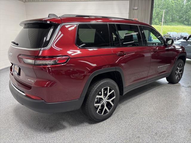 Photo of 2025 Velvet Red Pearl-Coat Exterior Paint Jeep Grand Cherokee