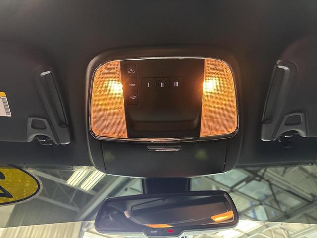 Photo of 2020 Torred Clearcoat Dodge Charger
