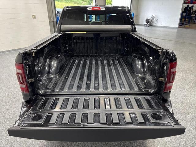 Photo of 2020 Diamond Black Crystal Pearlcoat RAM 1500