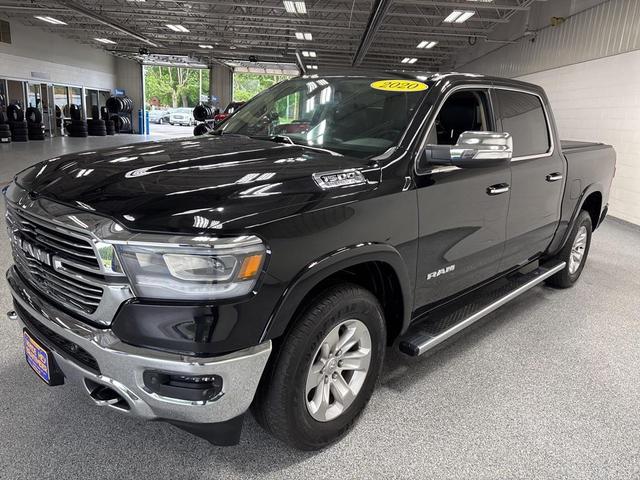 Photo of 2020 Diamond Black Crystal Pearlcoat RAM 1500
