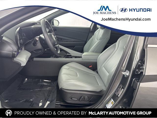 Photo of 2024 Gray Hyundai ELANTRA HEV