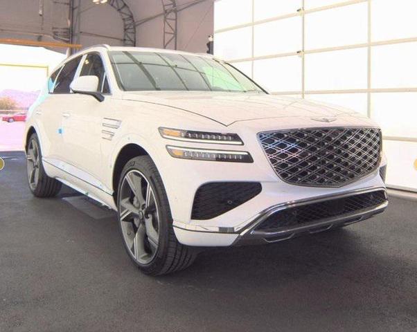 Photo of 2025 Uyuni White Genesis GV80