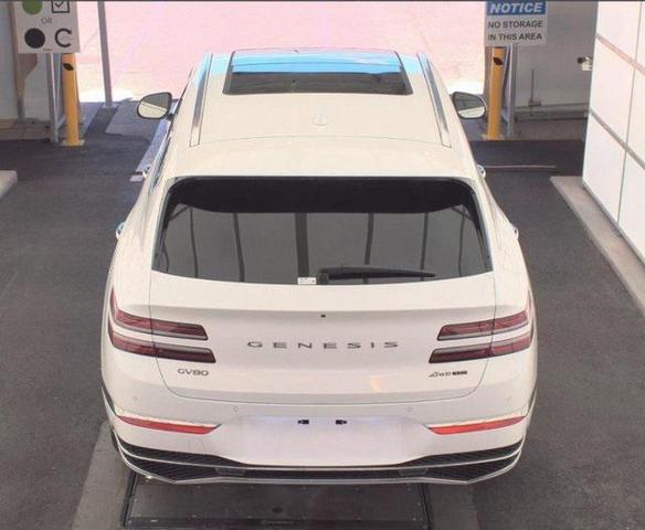 Photo of 2025 Uyuni White Genesis GV80