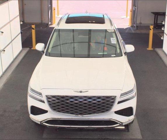 Photo of 2025 Uyuni White Genesis GV80