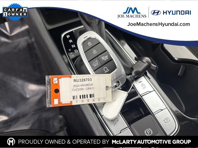 Photo of 2024 Titan Gray Hyundai TUCSON