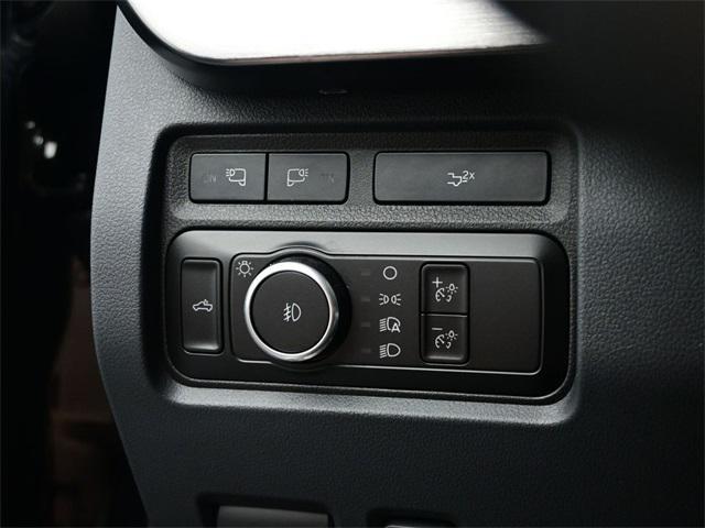 Photo of 2023 Agate Black Metallic Ford F-250