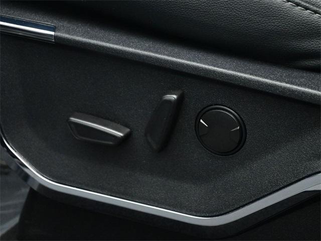 Photo of 2023 Agate Black Metallic Ford F-250
