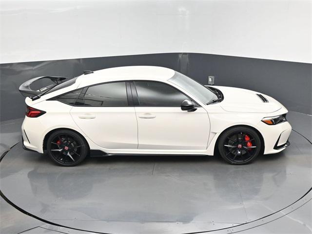 Photo of 2024 Championship White Honda Civic Type R