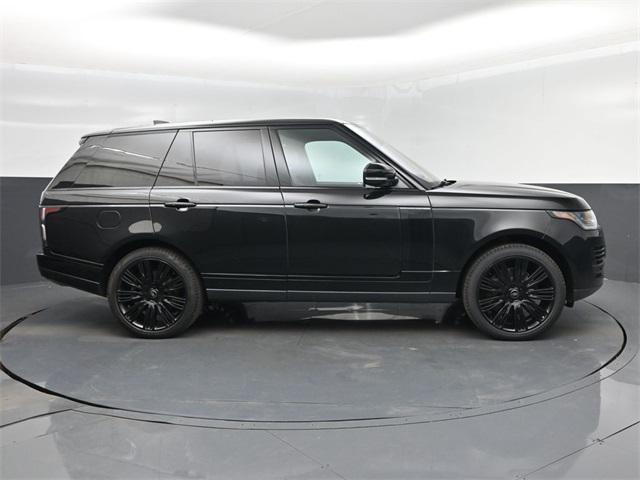Photo of 2022 Santorini Black Metallic Land Rover Range Rover