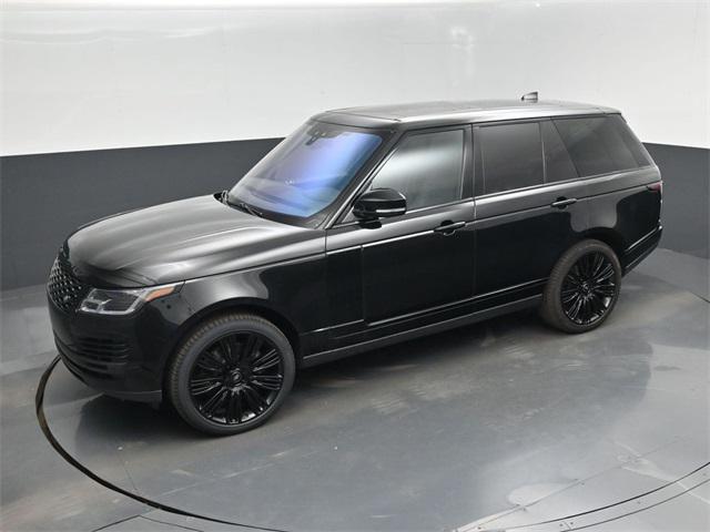 Photo of 2022 Santorini Black Metallic Land Rover Range Rover
