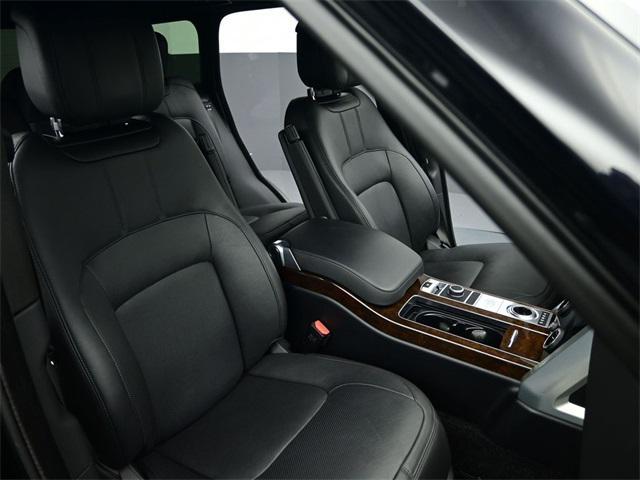 Photo of 2022 Santorini Black Metallic Land Rover Range Rover