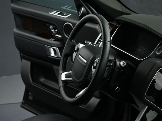 Photo of 2022 Santorini Black Metallic Land Rover Range Rover