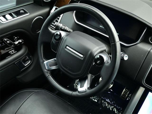 Photo of 2022 Santorini Black Metallic Land Rover Range Rover