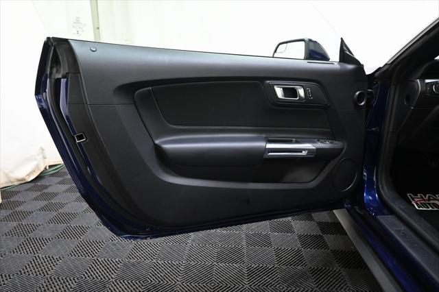 Photo of 2019 Kona Blue Metallic Ford Mustang
