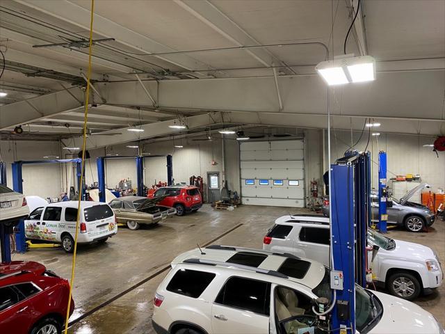 Photo of 2022 Solar Silver Metallic Ford Transit Connect