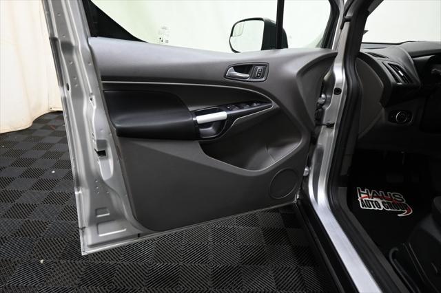 Photo of 2022 Solar Silver Metallic Ford Transit Connect