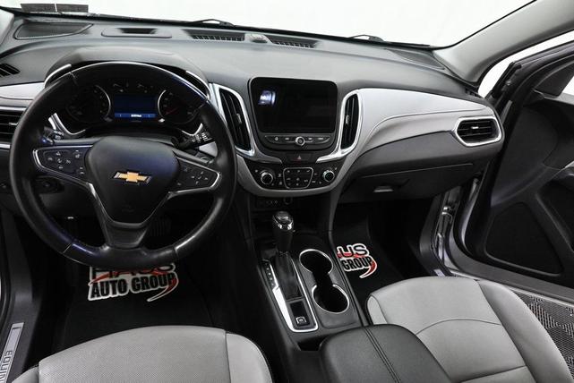 Photo of 2021 Silver Ice Metallic Chevrolet Equinox