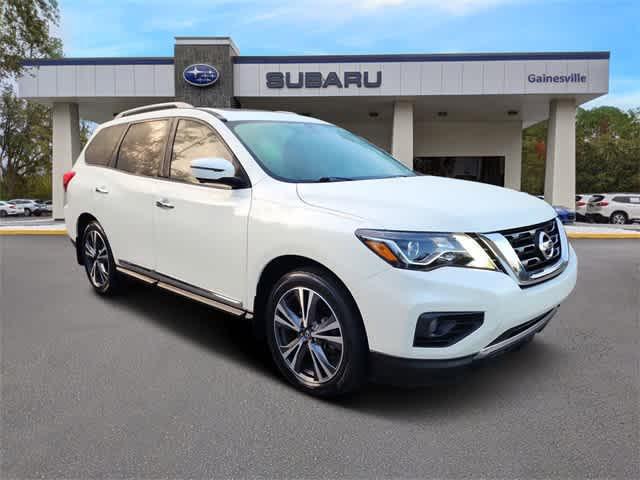 Photo of 2020 Pearl White Tricoat Nissan Pathfinder
