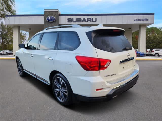 Photo of 2020 Pearl White Tricoat Nissan Pathfinder