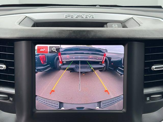 Photo of 2022 Diamond Black Crystal Pearlcoat RAM 1500